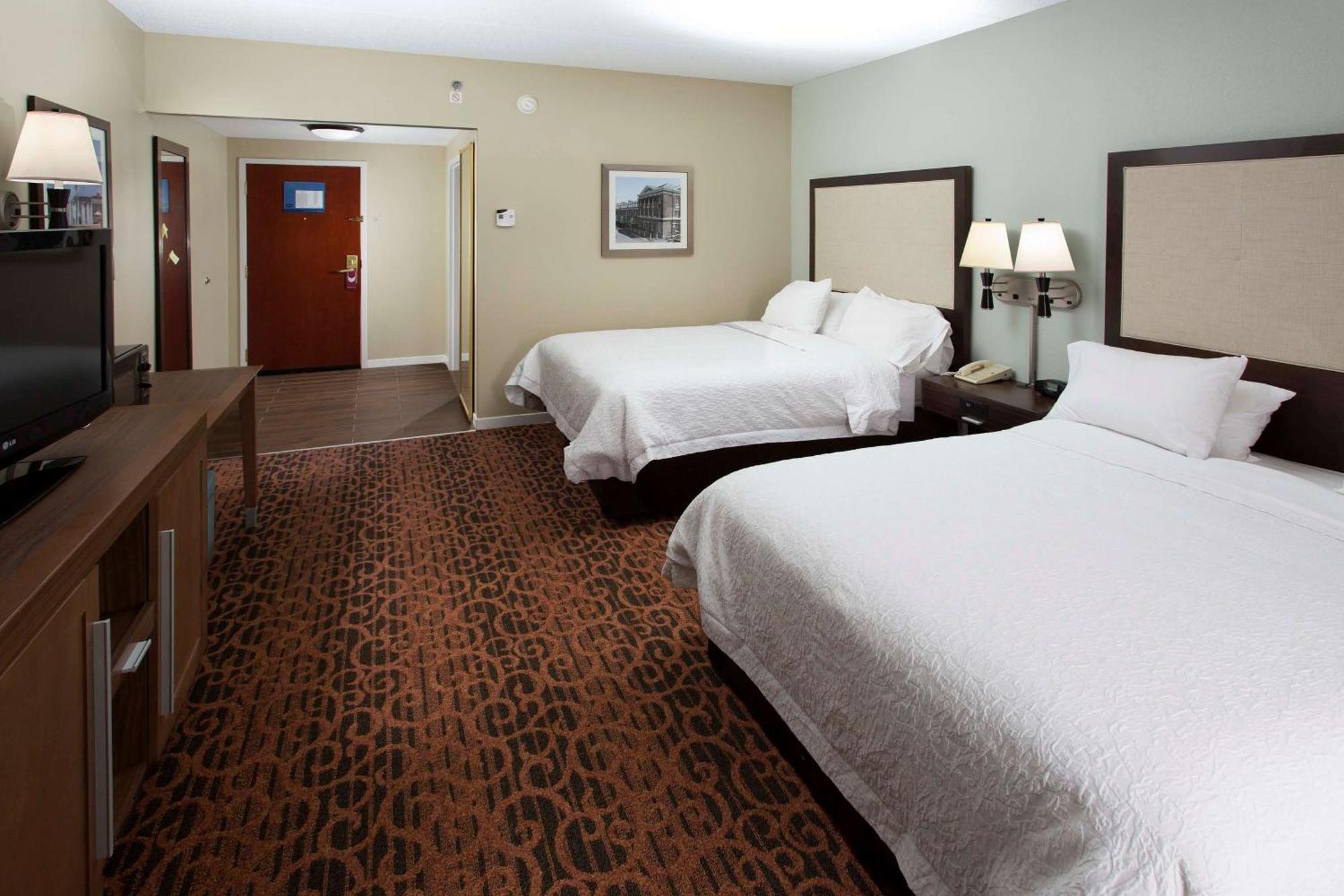 Hampton Inn Трой Екстер'єр фото